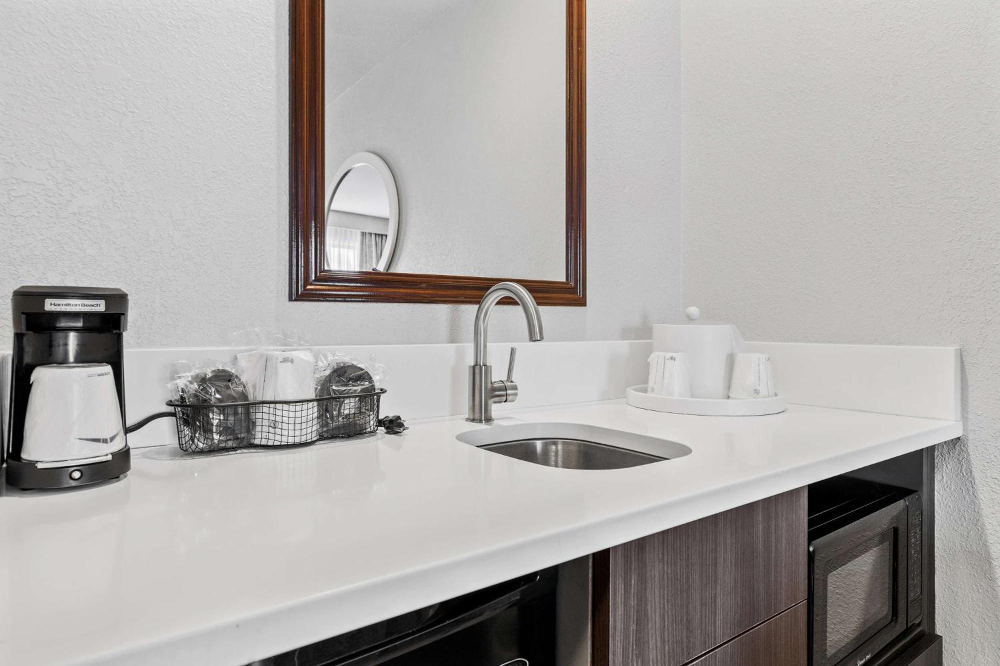 Hampton Inn & Suites Colorado Springs-Air Force Academy/I-25 North Εξωτερικό φωτογραφία